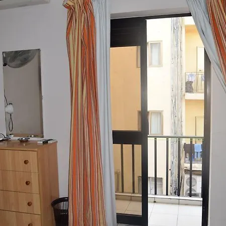 Apartament Young Paceville