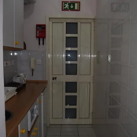 Apartament Young Paceville *