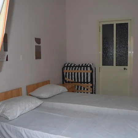 Young Paceville Apartment Saint Julian's